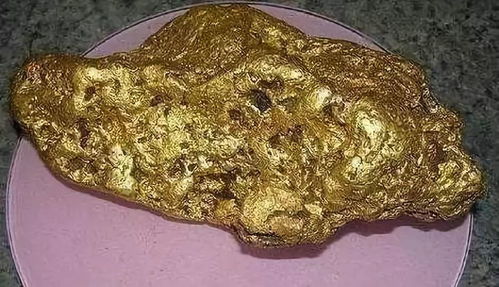 黃金原礦竟然長(zhǎng)這樣，開眼界了！